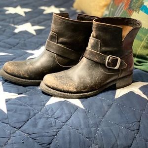 Women’s Frye Veronica Bootie